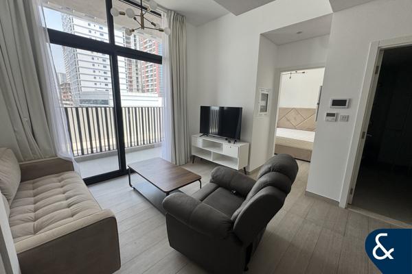 Furnished Unit | High End 1 Bed | Balcony